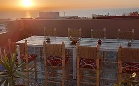 Taghoba Surf House